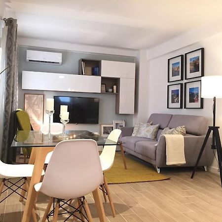 マラガNew Luxury House In The Center! Nuevo Piso De Lujo En El Centro.アパートメント エクステリア 写真