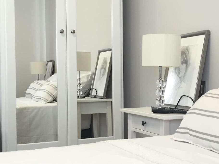 マラガNew Luxury House In The Center! Nuevo Piso De Lujo En El Centro.アパートメント エクステリア 写真