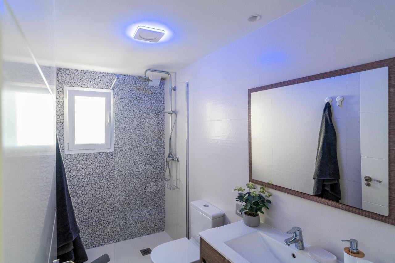 マラガNew Luxury House In The Center! Nuevo Piso De Lujo En El Centro.アパートメント エクステリア 写真