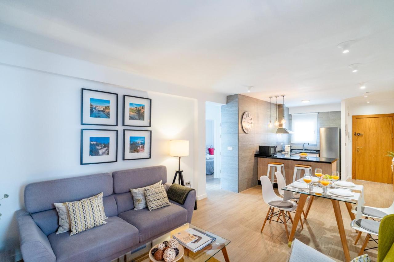 マラガNew Luxury House In The Center! Nuevo Piso De Lujo En El Centro.アパートメント エクステリア 写真