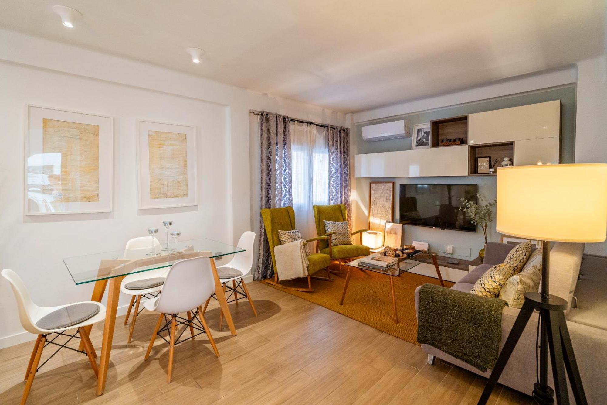 マラガNew Luxury House In The Center! Nuevo Piso De Lujo En El Centro.アパートメント エクステリア 写真