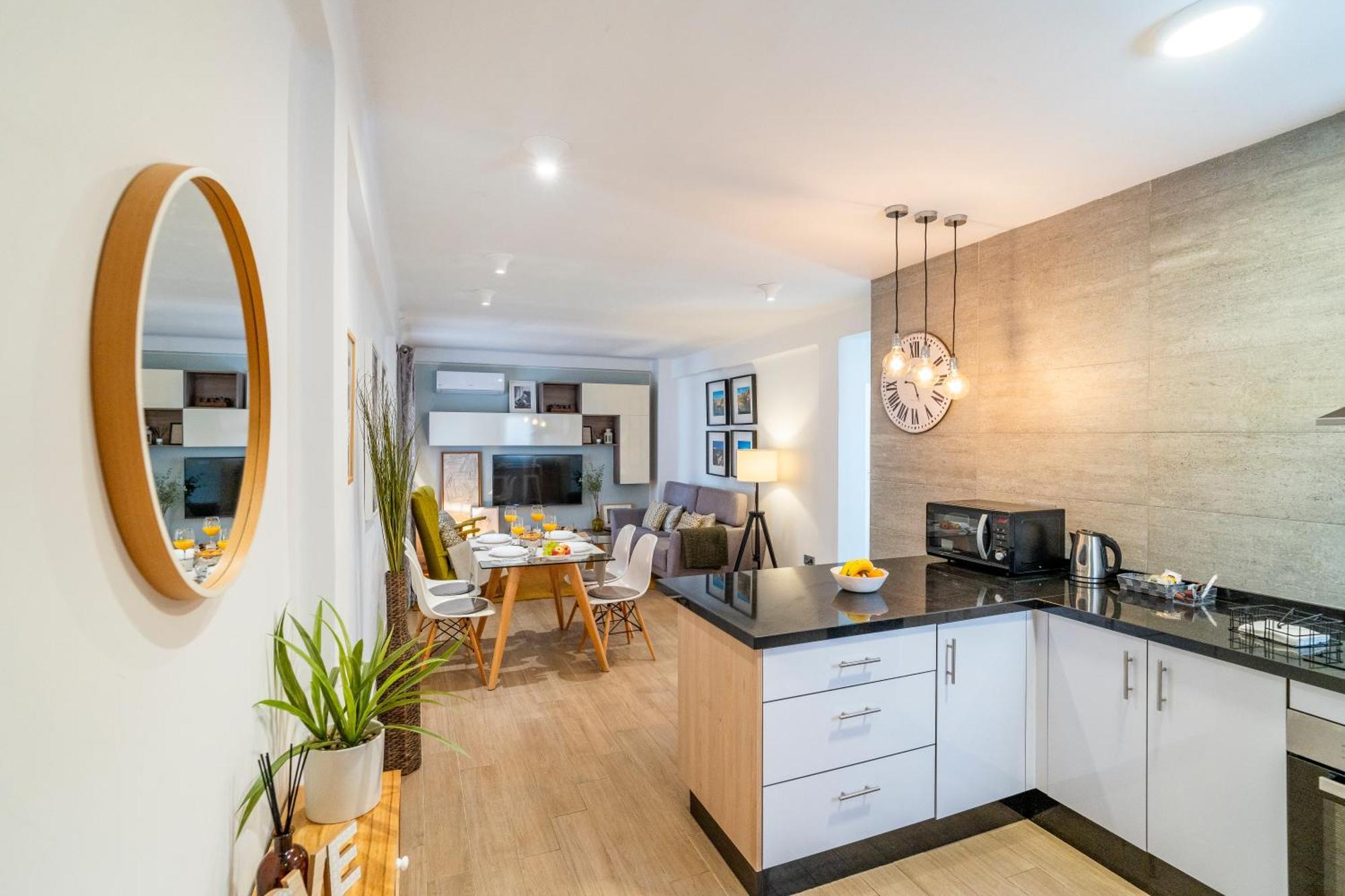マラガNew Luxury House In The Center! Nuevo Piso De Lujo En El Centro.アパートメント エクステリア 写真